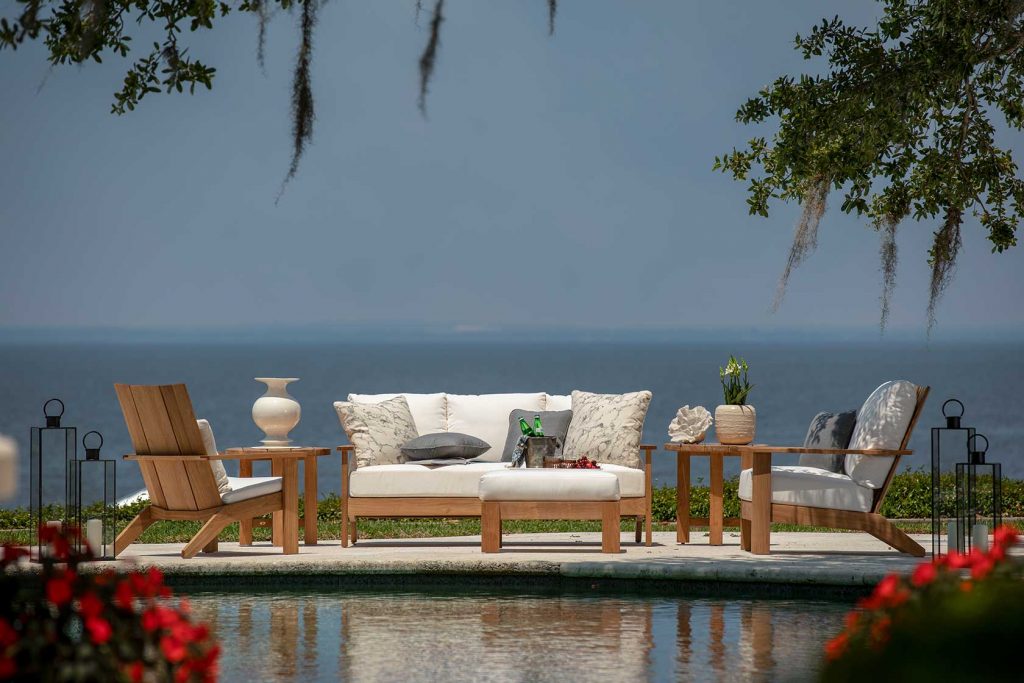 outdoor furniture with ottoman