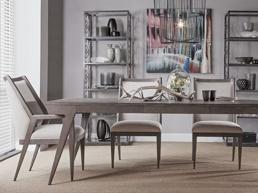how big should a dining room be