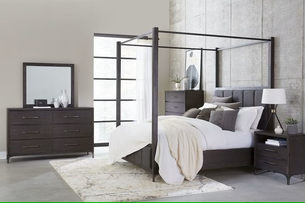 How to Style a Wood Canopy Bed in Your Room